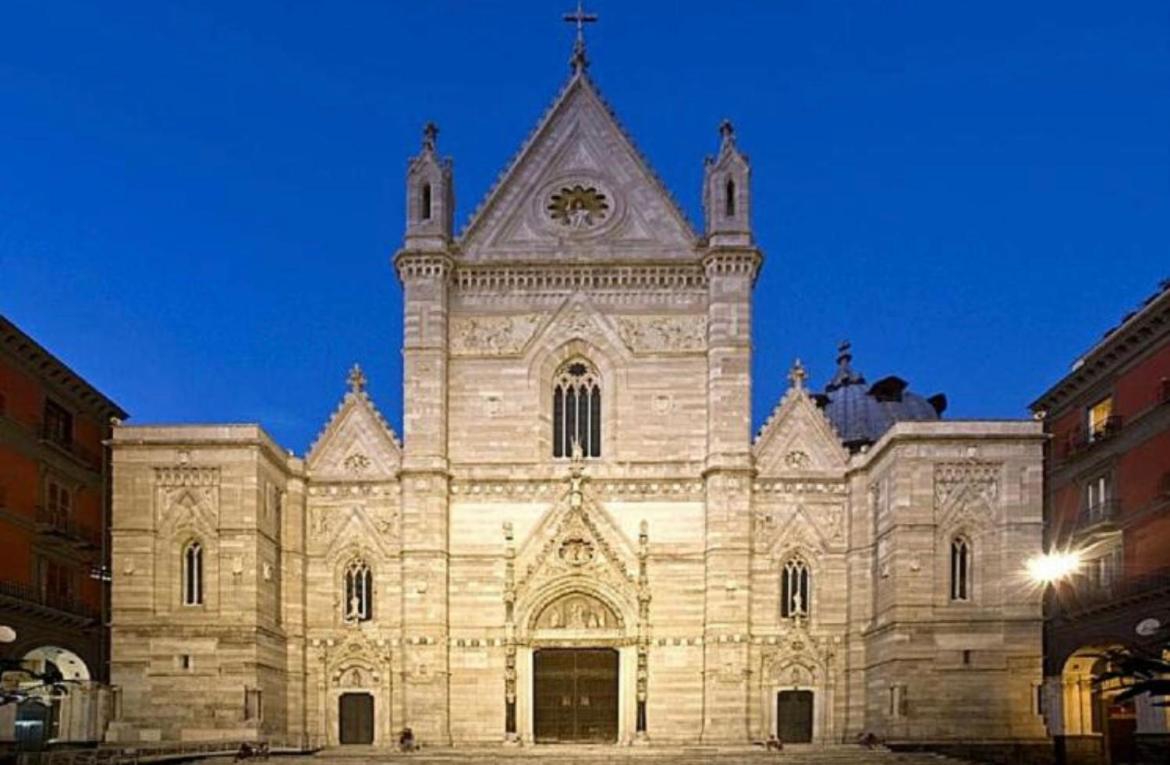 Duomo Inn Apartments Napels Buitenkant foto