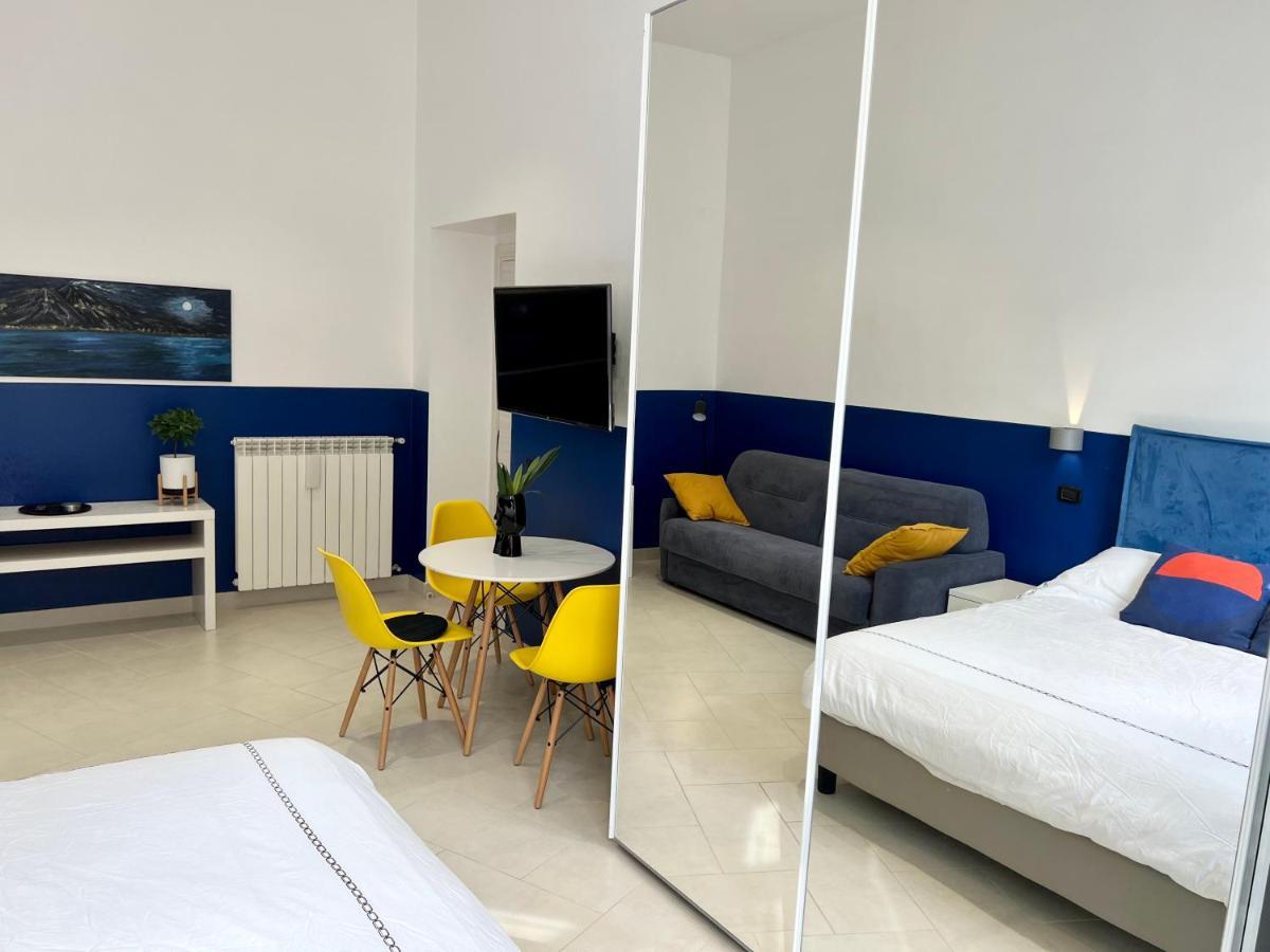 Duomo Inn Apartments Napels Buitenkant foto